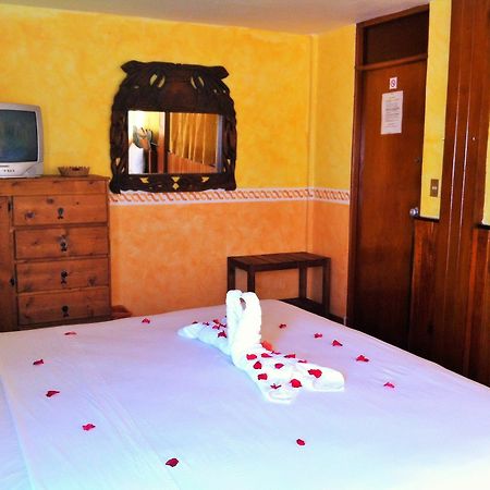 Hotel Casa De La Palma Bed & Breakfast Сиуатанехо Экстерьер фото