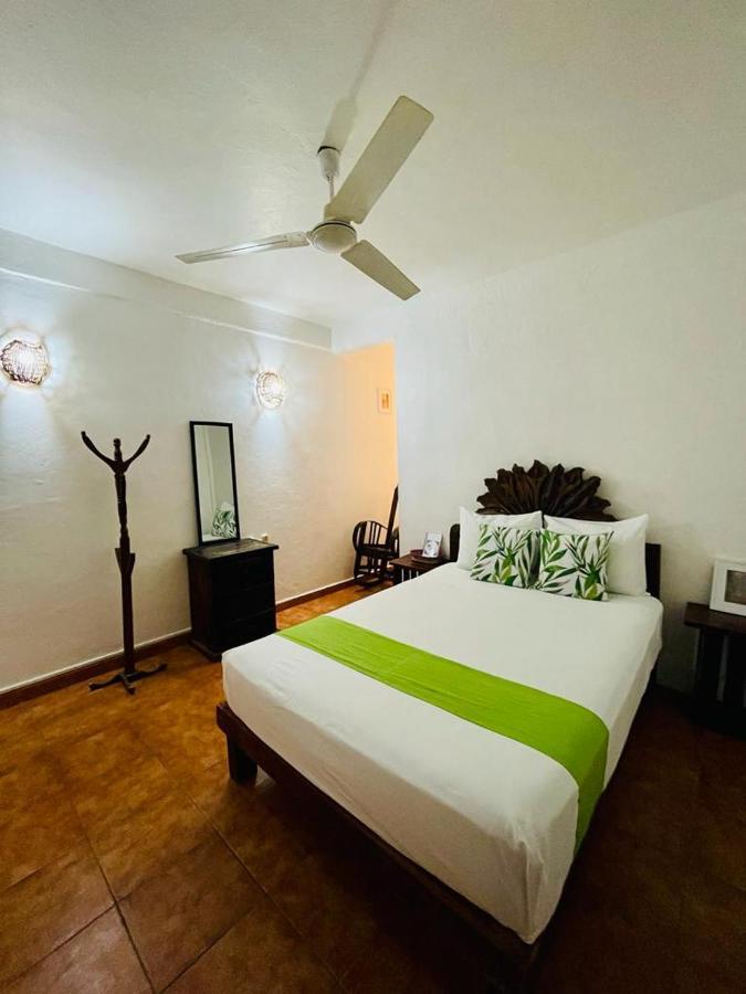 Hotel Casa De La Palma Bed & Breakfast Сиуатанехо Экстерьер фото